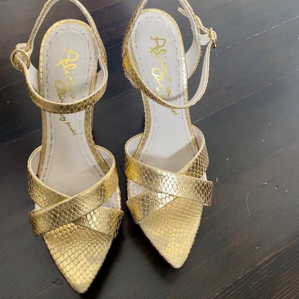 Alice & Olivia Gold & Cork Wedges